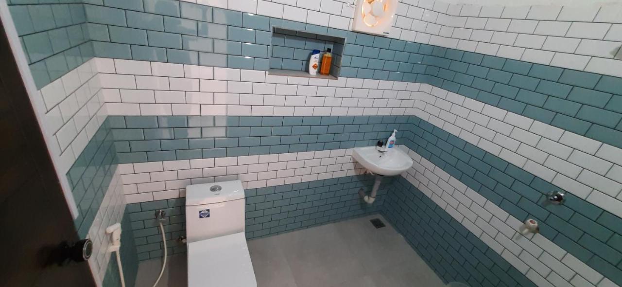 A Loft Hostel Alappuzha Ngoại thất bức ảnh